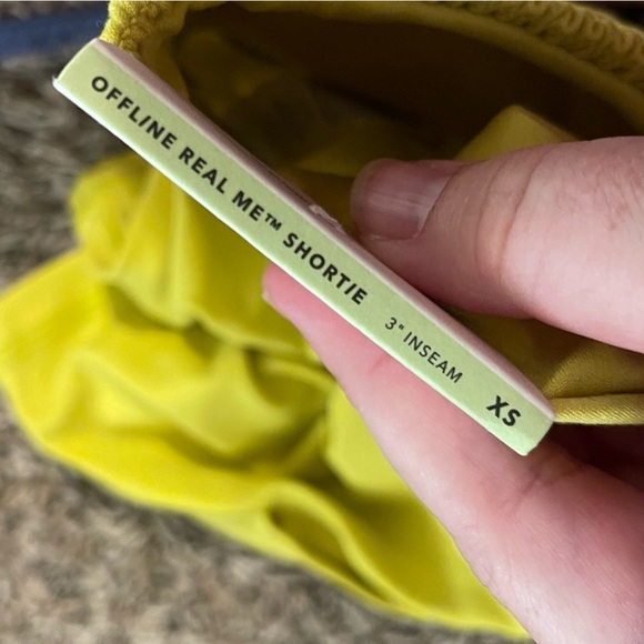 Aerie offline nwt real me shortie yellow bike short - Picture 8 of 16